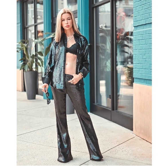 Future collection Long sleeve button down shirt - Picture 5 of 12